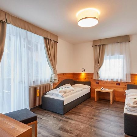 Hotel Astoria Canazei Dış mekan fotoğraf