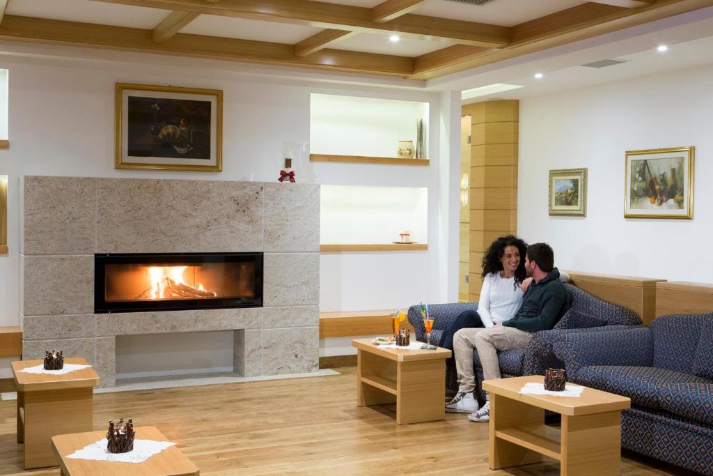 Hotel Astoria Canazei Dış mekan fotoğraf