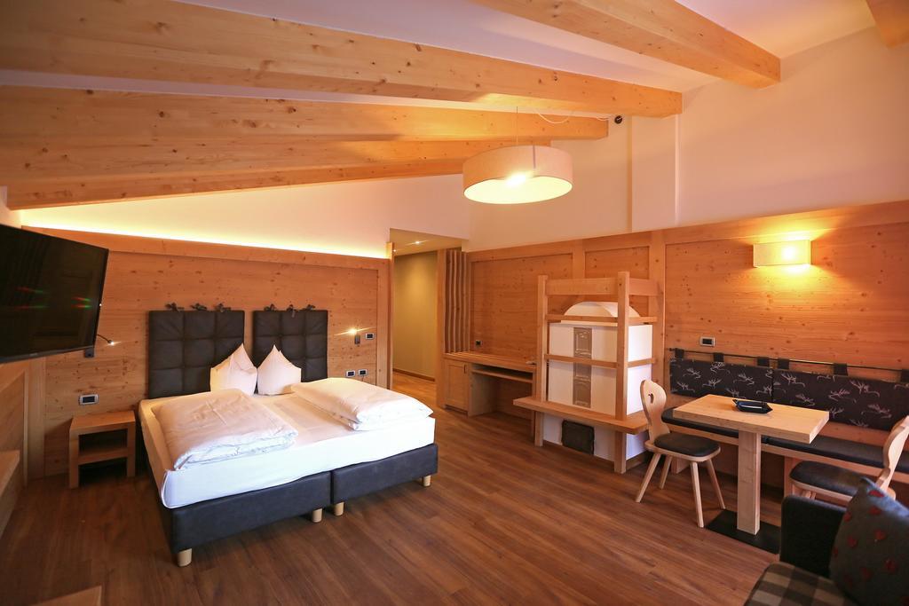Hotel Astoria Canazei Dış mekan fotoğraf