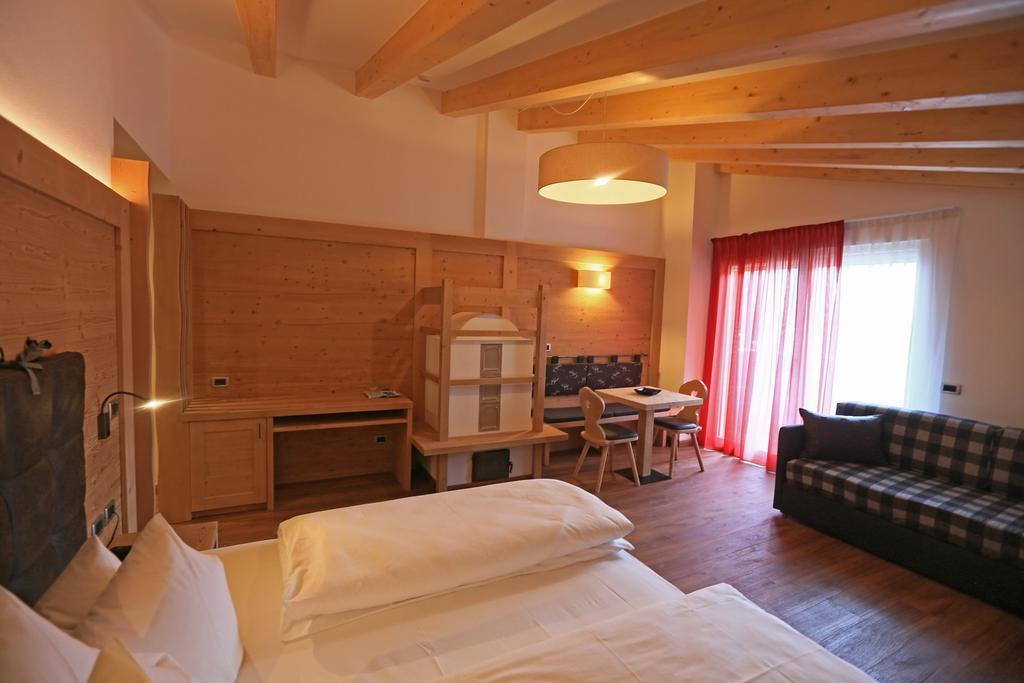 Hotel Astoria Canazei Dış mekan fotoğraf